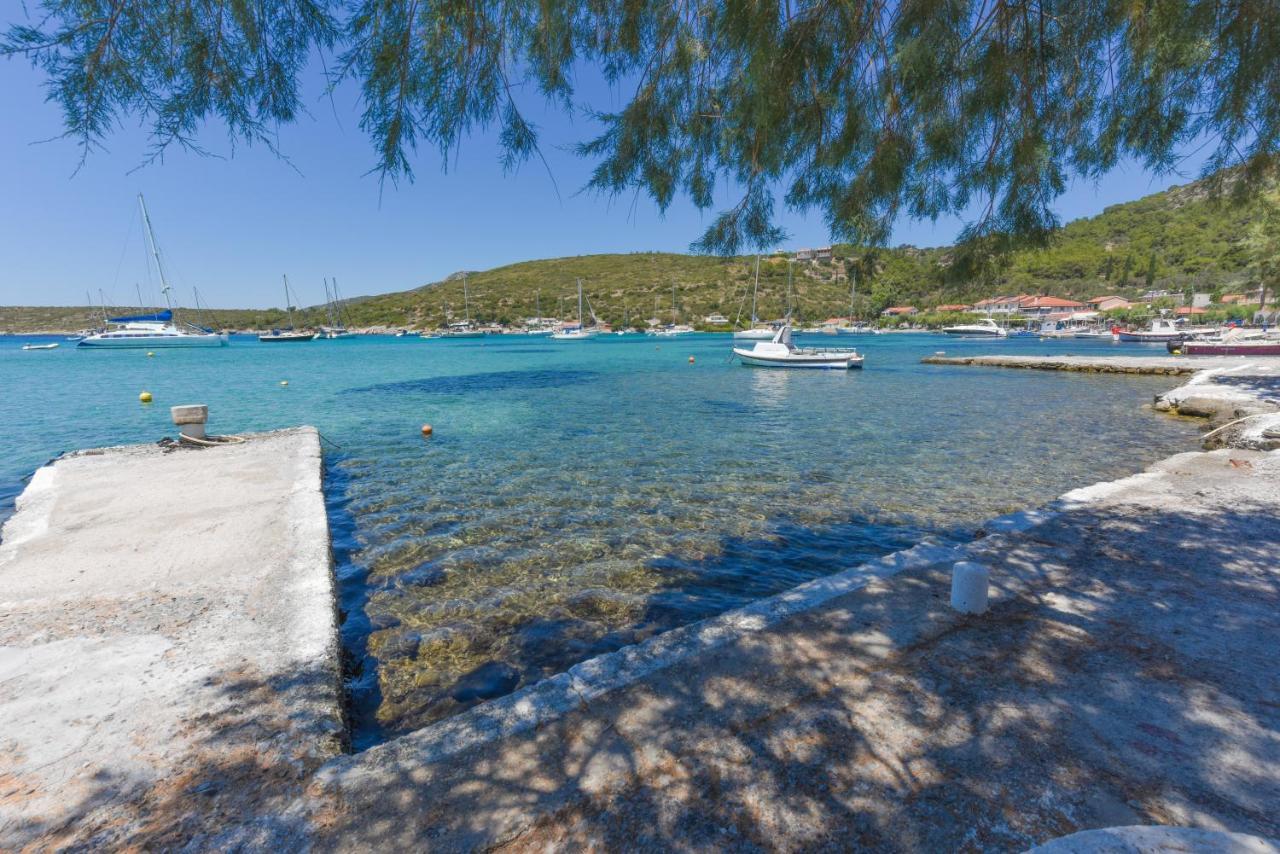 Merabello Beach House Poseidonion Exterior photo